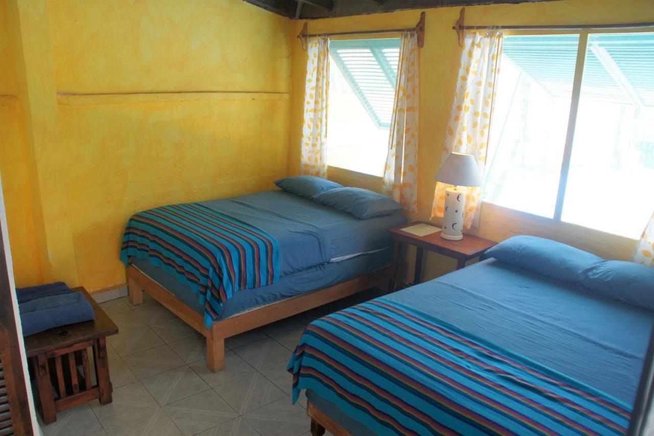 Hotel Villa Nirvana เปียเดลาคูเอสตา ภายนอก รูปภาพ